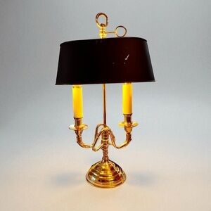 Grande Lampe Bouillotte With Two Lights